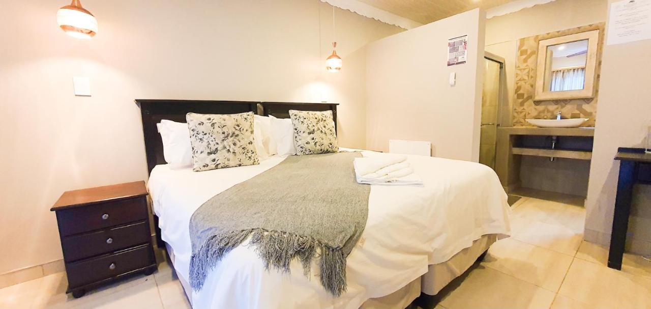 Aparthotel Le Grant Guesthhouse Kroonstad Exteriér fotografie